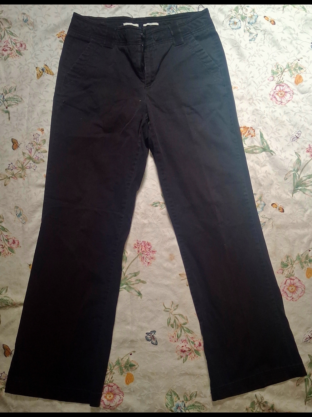 Dockers Women's Black Chino Pants - Classic Straight Fit